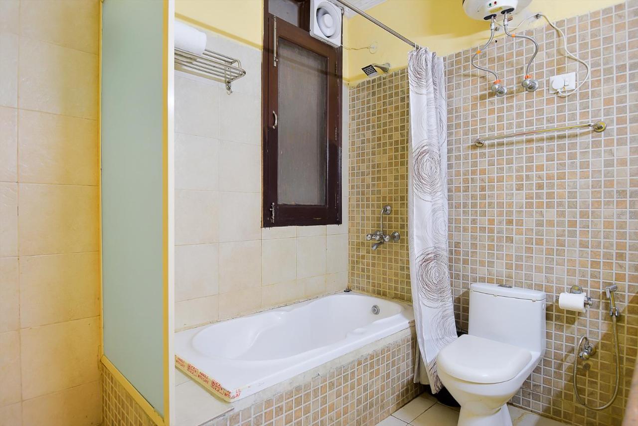 Studio Serviced Apartments Near Fortis Hospital Gurgaon Bagian luar foto