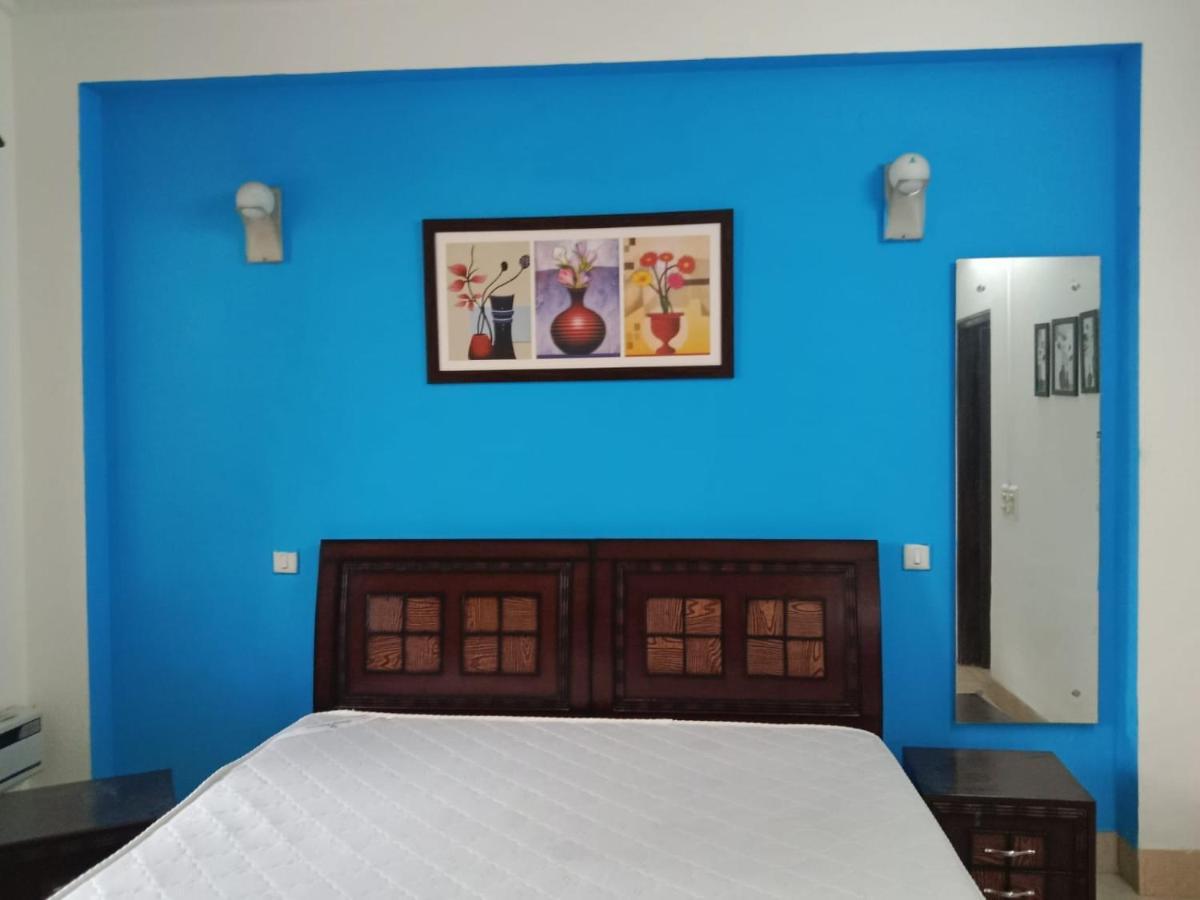 Studio Serviced Apartments Near Fortis Hospital Gurgaon Bagian luar foto