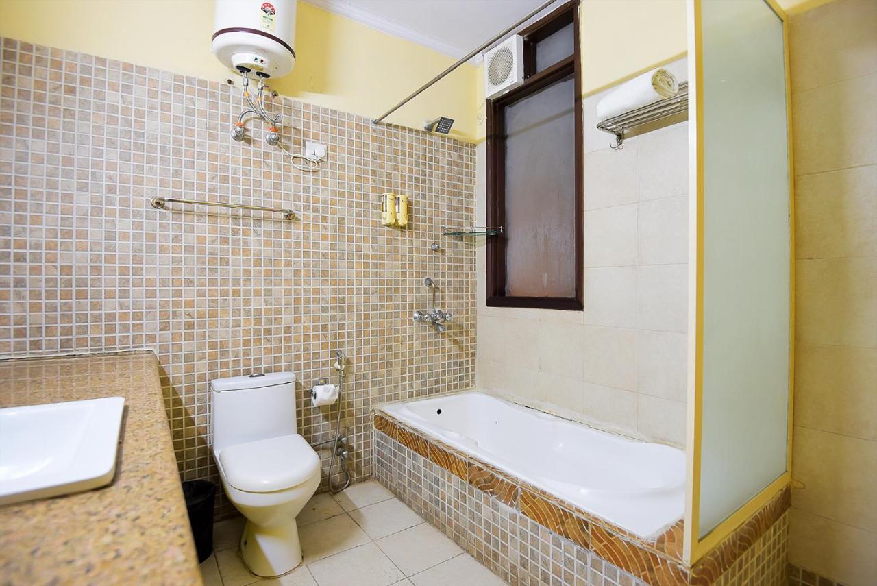 Studio Serviced Apartments Near Fortis Hospital Gurgaon Bagian luar foto
